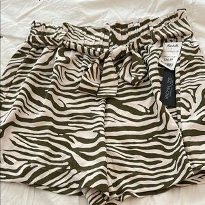 Rachel Zoe Green and White High Waist Shorts